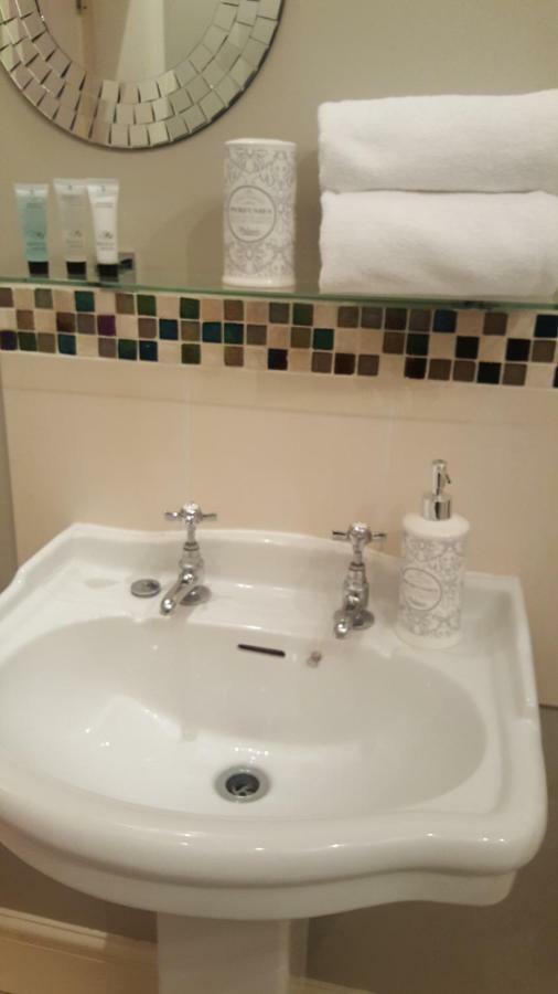 Deluxe Double Room with Shower,850960994:JPEG