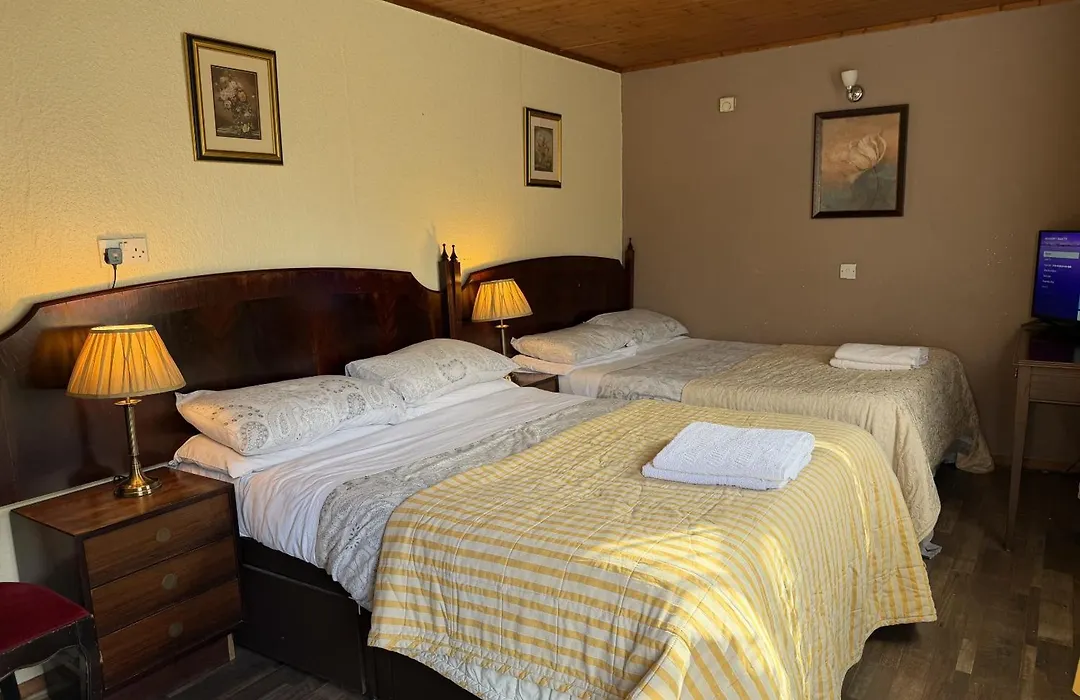 Charde Guest House-1